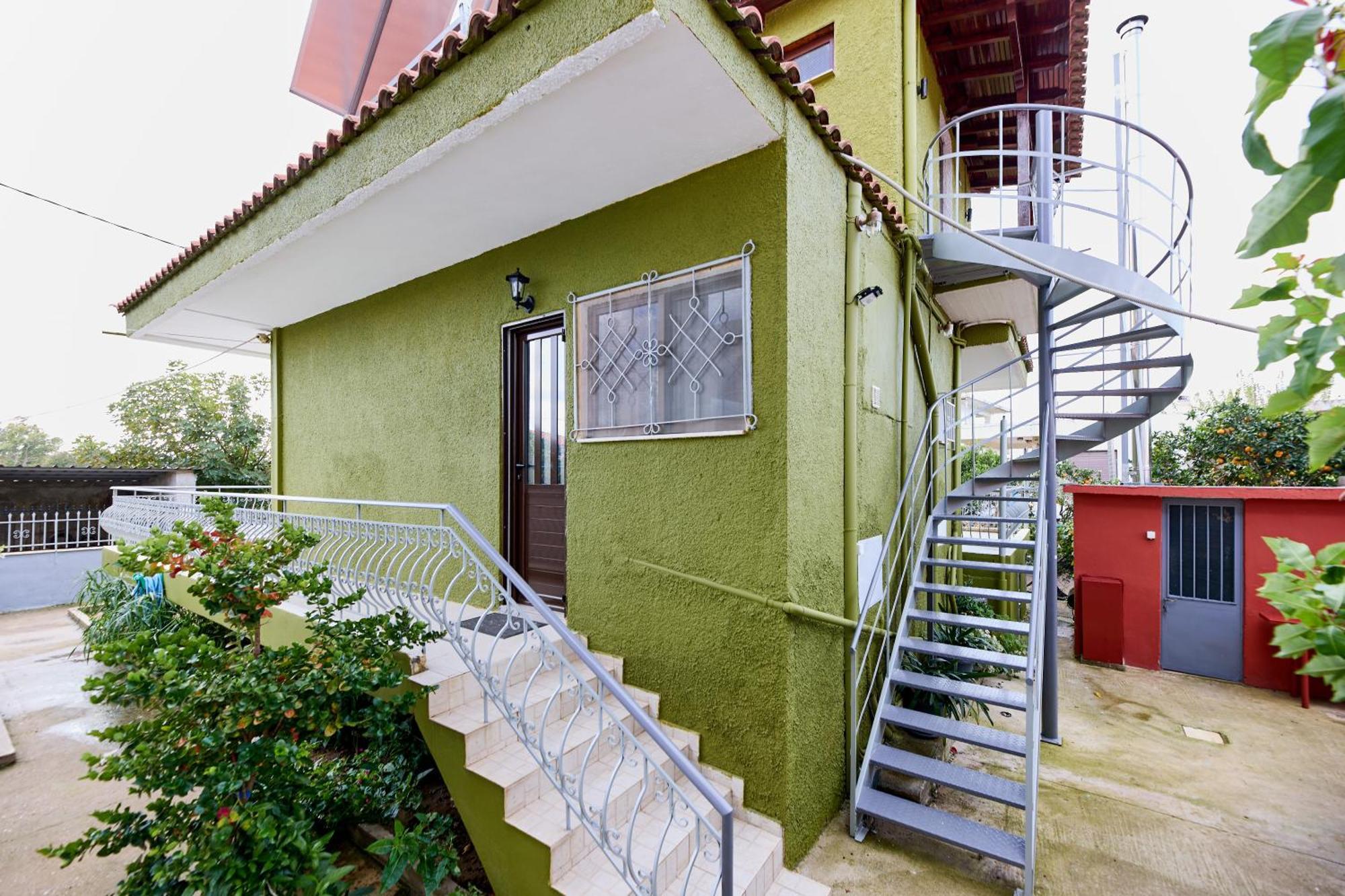 Taki'S Attic Apartment Agios Ilias  Exterior photo
